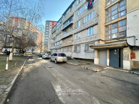 : Rascani, Florarii street 2