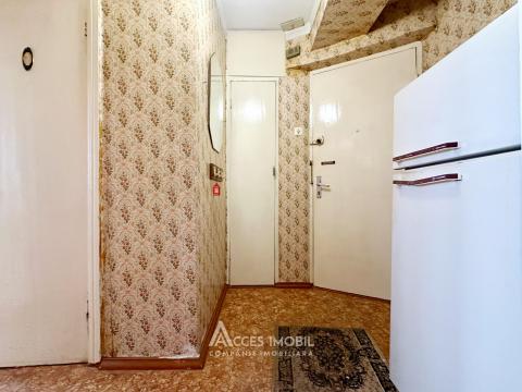 Florarii street 2, Rascani, 1 room. Middle position!  102 Series!: 4