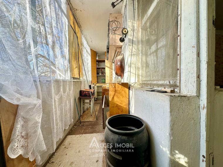 Florarii street 2, Rascani, 1 room. Middle position!  102 Series!: 6