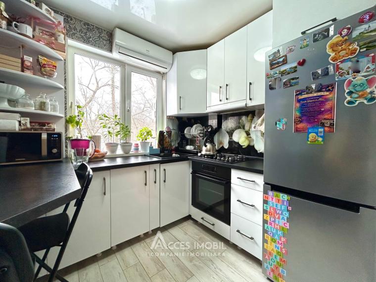 Botanica, N. Zelinschi street, 2 room! Middle position! Euro repair!: 4