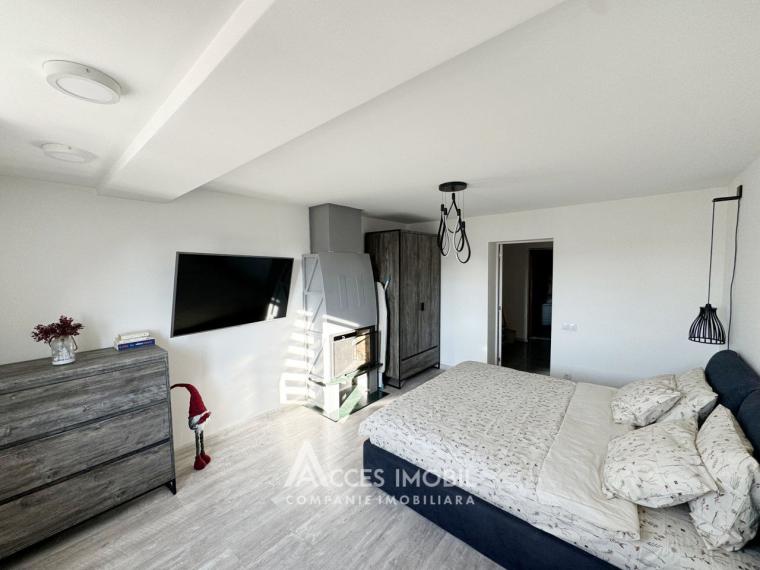 Новострой! Центр, ул. Александру чел Бун, 2 комнаты! Евроремонт!: 0