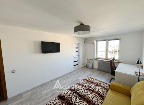 Новострой! Центр, ул. Александру чел Бун, 2 комнаты! Евроремонт!: 2