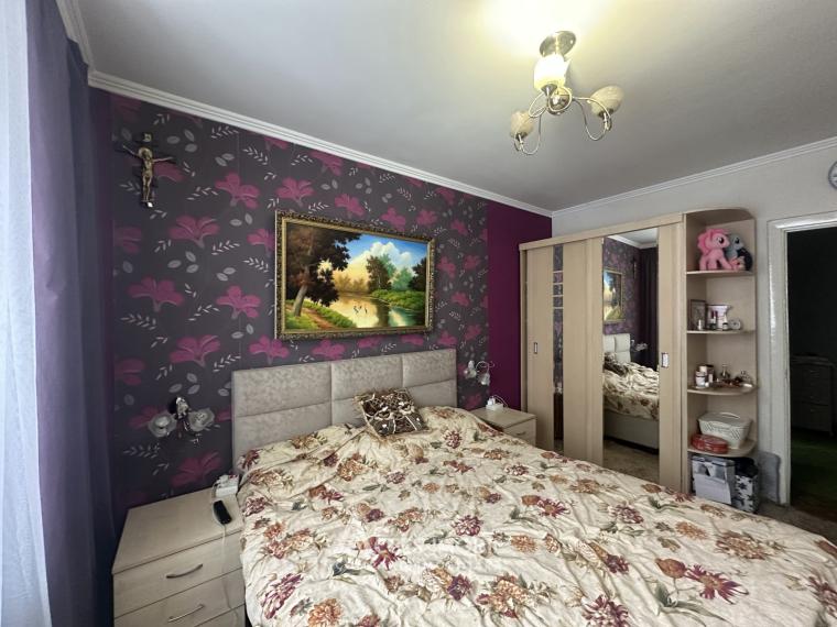 Sculeni, Calea Iesilor street, 3 rooms.: 1