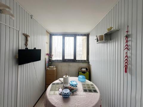 Sculeni, Calea Iesilor street, 3 rooms.: 5