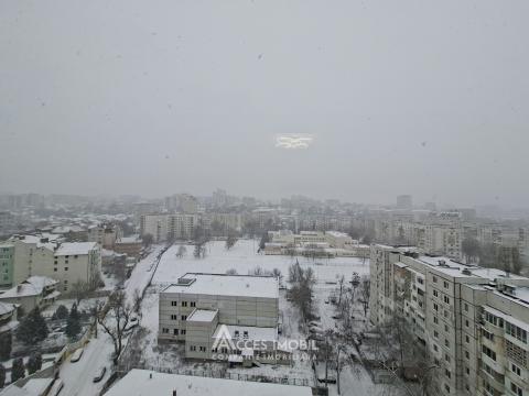 New Block! Center, Ivan Zaikin street, 2 rooms + living. Euro repair!: 11