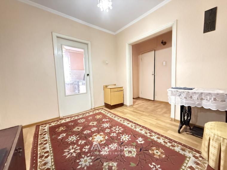 Botanica, Independentei street, 2 rooms.  Midle position!: 6