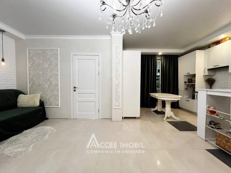 Horus! Rascani, Florilor street, 2 rooms + living. Euro Repair!: 0