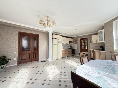 Casă în 2 niveluri! Ialoveni, str. Toma Ciorbă, 220m2 + 3 ari! Euroreparație!: 8