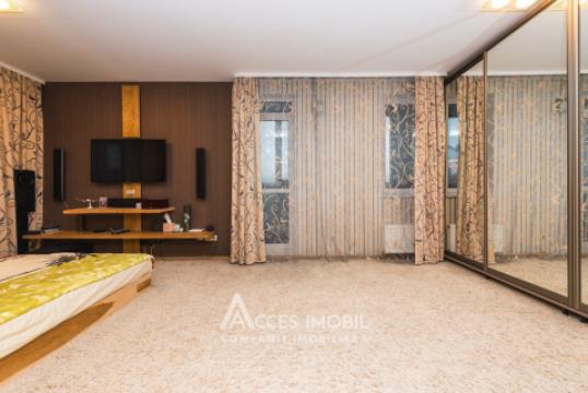 New Block ! Center, M. Kogalniceanu street, 3 rooms. Autonomous heating!: 2