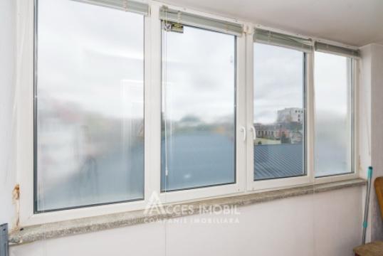 New Block ! Center, M. Kogalniceanu street, 3 rooms. Autonomous heating!: 21