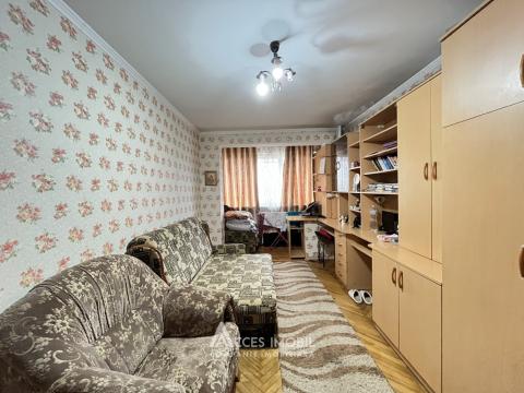 Ботаника, бул. Дачия, 3 комнаты. 135 Серия! Cередина, двустороннее расположение!: 2