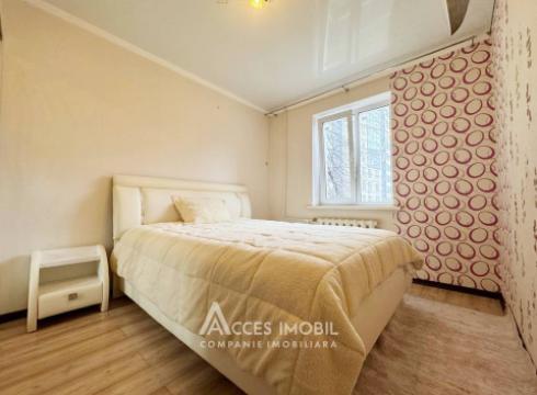 Ciocana, bd. Mircea Cel Bătrân, 2 camere. De mijloc!: 3