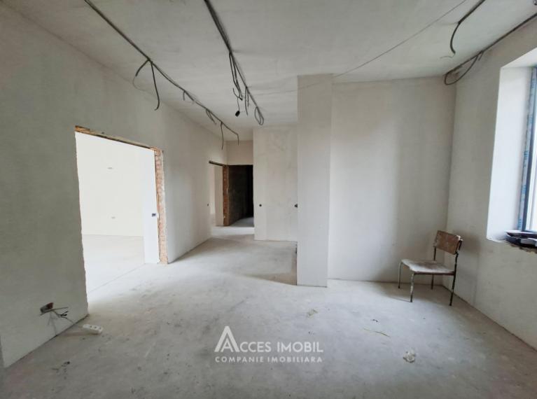 Casă în 3 niveluri! Codru, str-la 2 Plaiului, 400m2 + 6 ari. Variantă albă!: 12