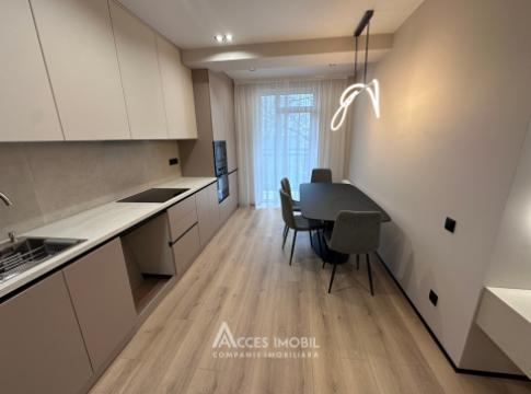 Solomon Construct! str. Jubiliară, Botanica, 2 camere + living! Euroreparație!: 2