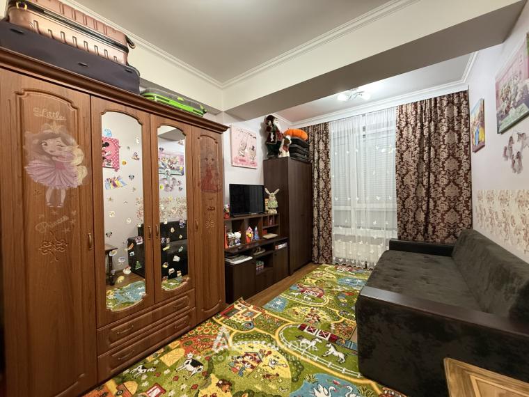 Dansicons! Centru, str. Nicolae Testemițanu, 2 camere. Euroreparație!: 3