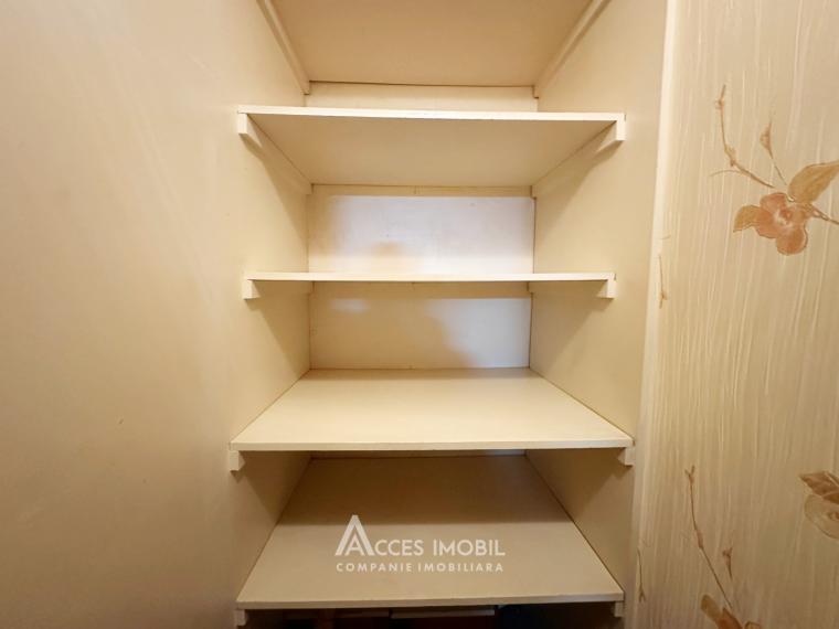 Botanica, bd. Traian, 3 camere!: 12