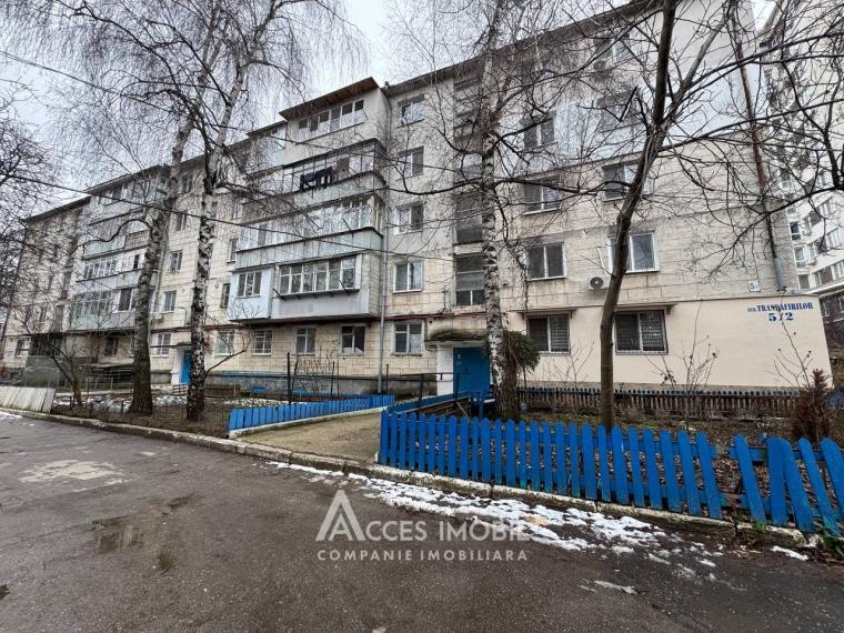 Chirie! Botanica, str. Trandafirilor, 1 cameră + living. Euroreparație!: 12