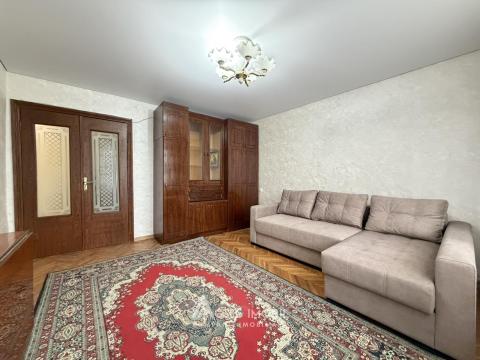 Chirie! Poșta Veche, str. Gheorghe Madan, 3 camere! Euroreparație!: 1