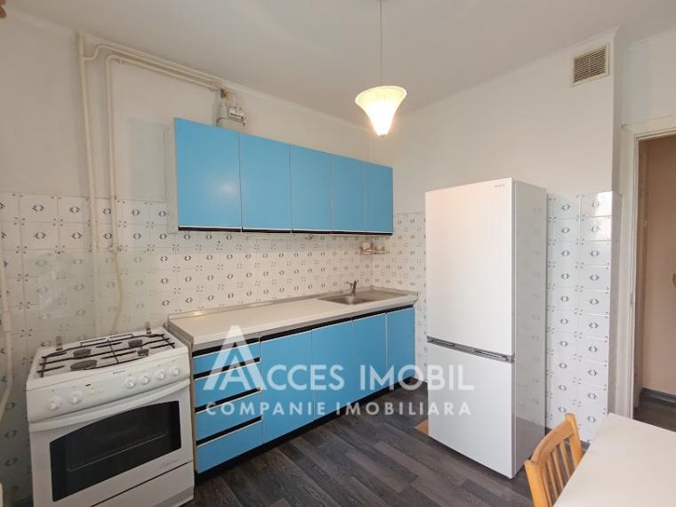 Centru, bd. Ștefan cel Mare, 2 camere. De mijloc!: 6