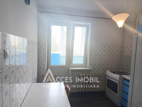 Centru, bd. Ștefan cel Mare, 2 camere. De mijloc!: 8