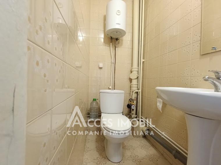 Centru, bd. Ștefan cel Mare, 2 camere. De mijloc!: 13