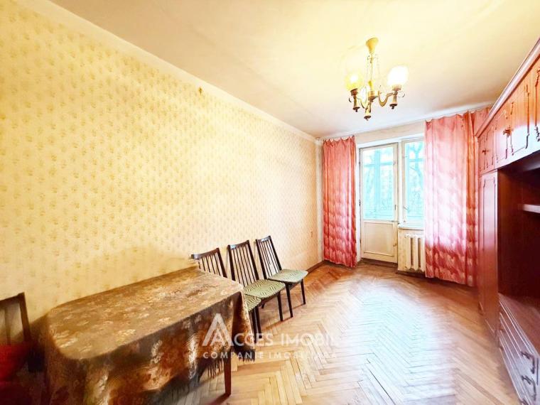 Râșcani, str. Braniştii, 2 camere. De mijloc!: 2