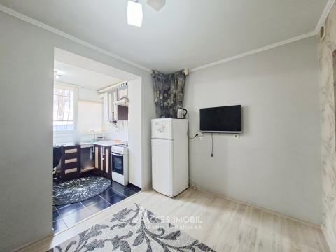 Botanica, str. Plaiului, 1 cameră. De mijloc!: 8