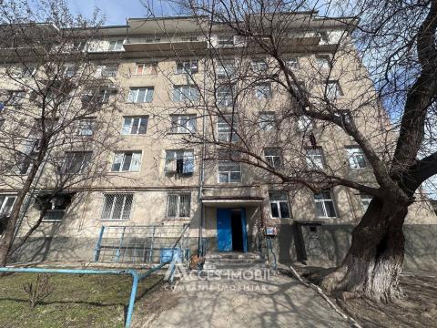 Botanica, str. Burebista, o cameră! De mijloc! Euroreparație!: 5