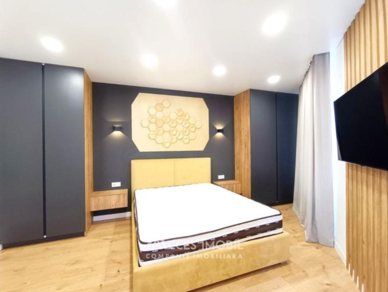 Inamstro! str. Ioana Radu, Buiucani, 2 camere + living. Euroreparație!: 1