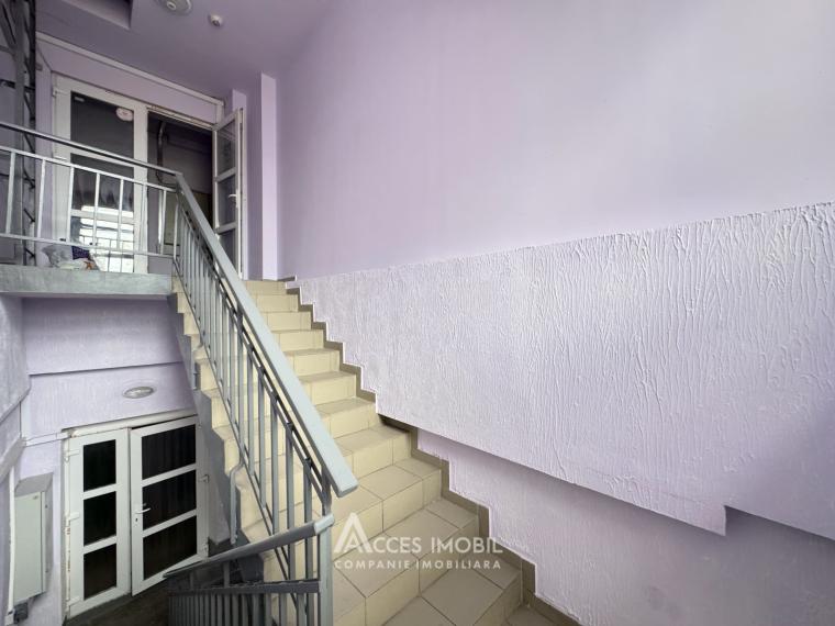 Center, Al. Puskin avenue, 1 room + living. Middle position!: 6