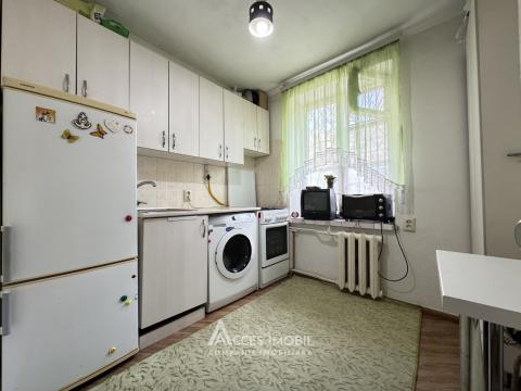 Botanica, str. Nicolae Titulescu, 2 camere + living!: 4