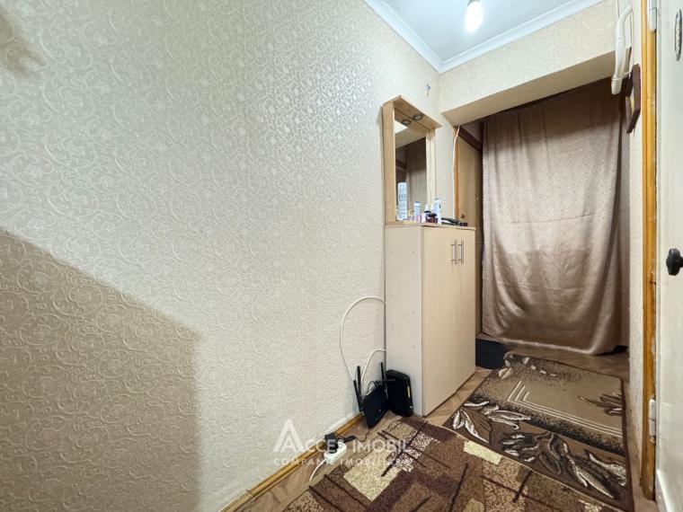 Botanica, str. Nicolae Titulescu, 2 camere + living!: 7