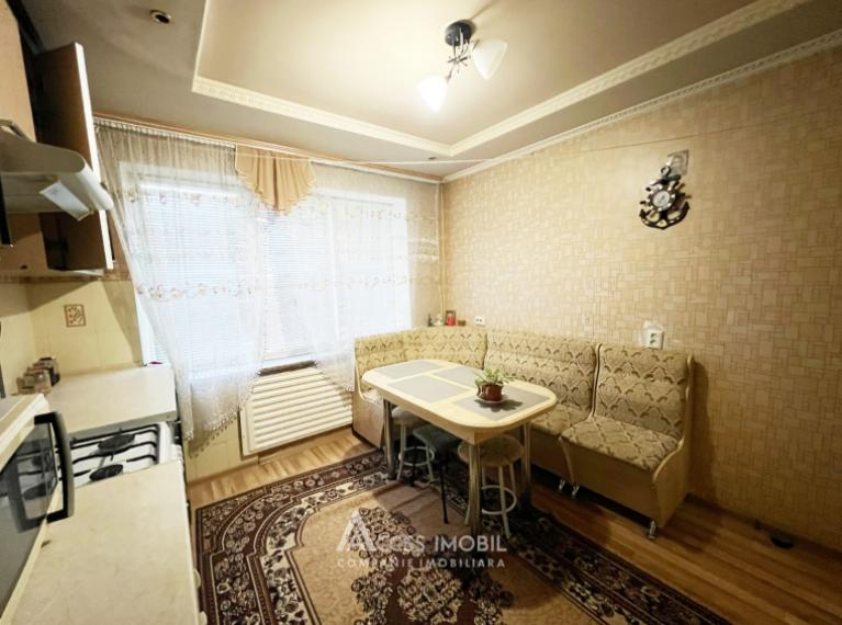 Râșcani, str. Florilor, 1 cameră. De mijloc!: 0