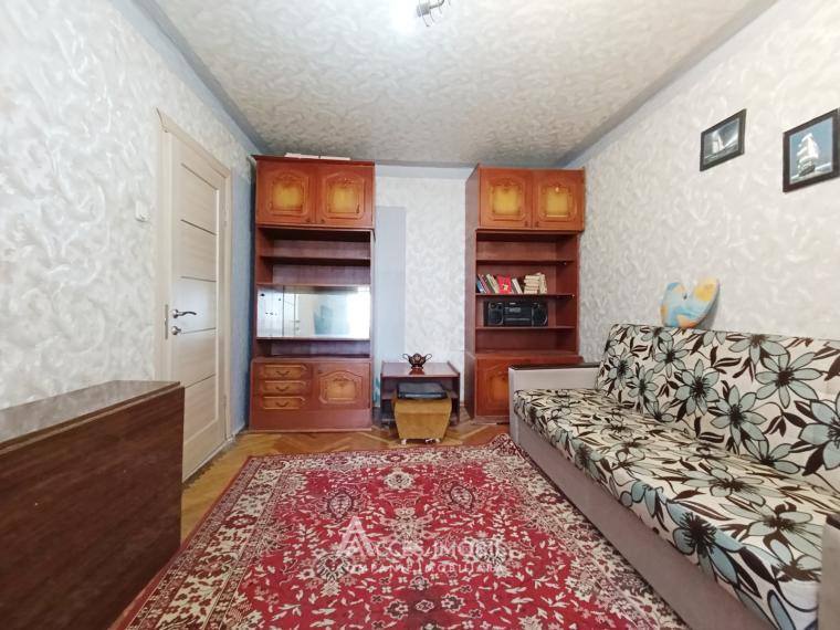 Botanica, bd. Cuza Vodă, 3 camere. Seria MS!: 1