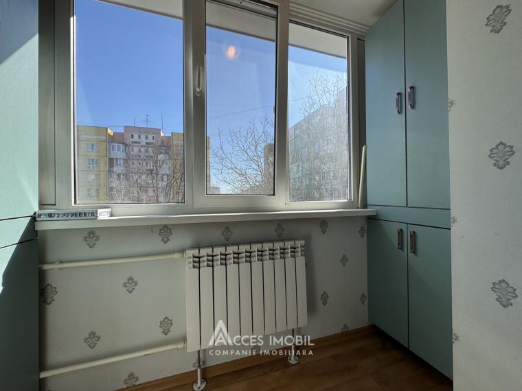 Botanica, bd. Cuza Vodă, 3 camere. De mijloc/Bilaterală!: 12