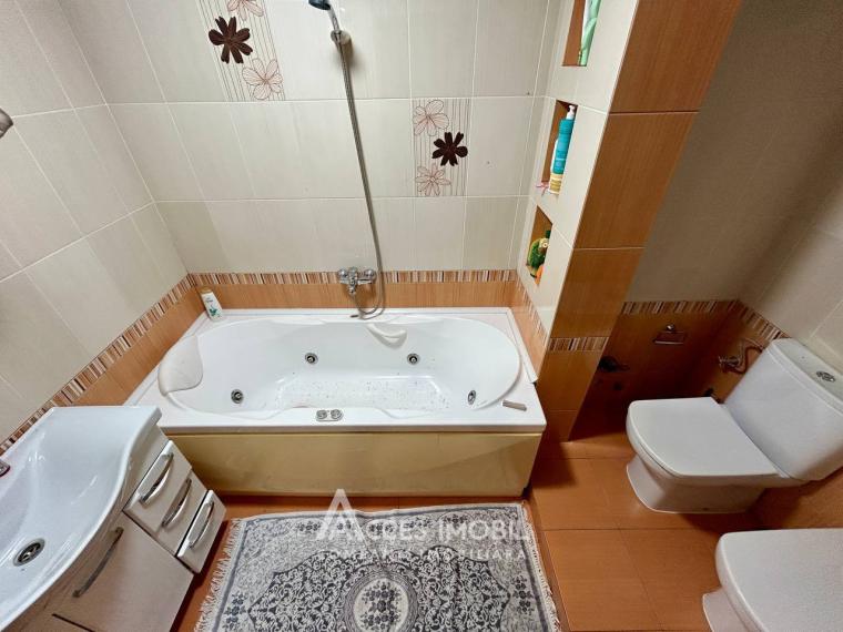 Buiucani, str. Liviu Deleanu, 3 camere. Euroreparație!: 11