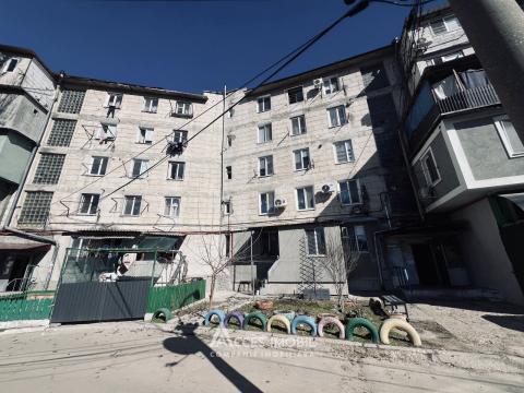 Botanica, str. Burebista, o cameră! De mijloc! Euroreparație!: 8