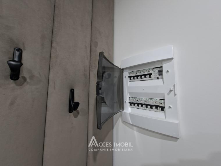 Botanica, bd. Dacia, 1 cameră! Euroreparație! De mijloc!: 12