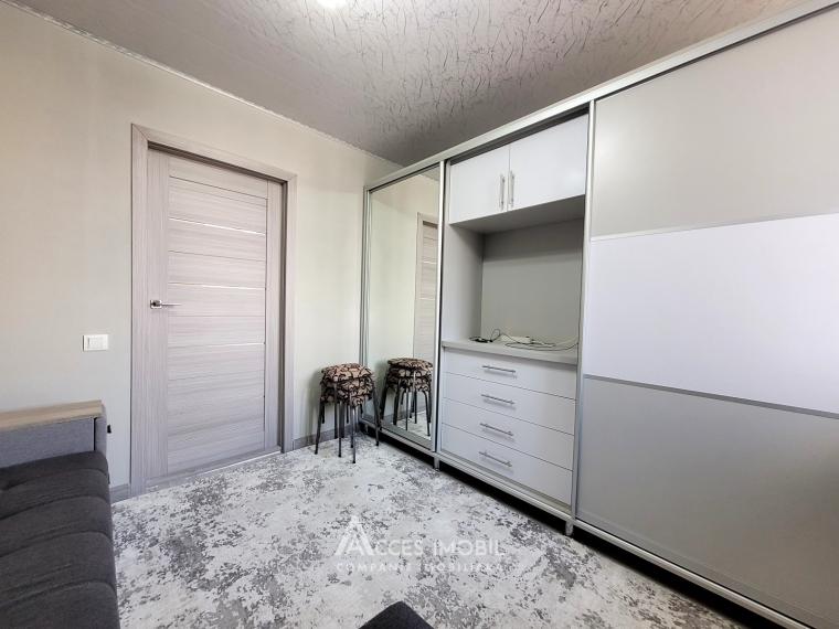 Aeroport, bd. Dacia, o cameră! Euroreparație!: 1