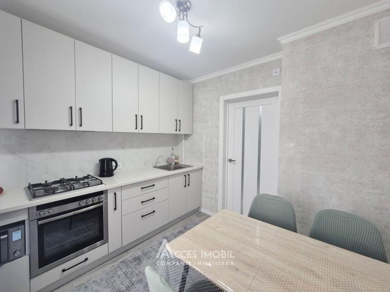 Botanica, bd. Dacia, 2 camere! Euroreparație! De Mijloc!: 6