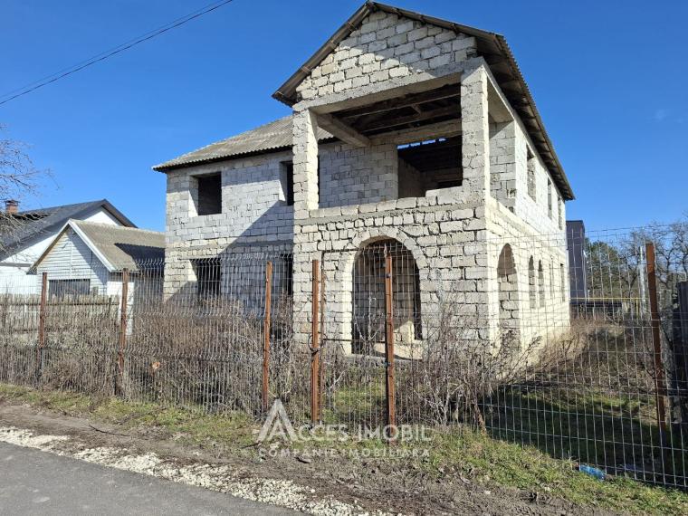 2 - этажный дом! Чореску, ул. Флорилор, 179м2 + 6 соток! В стадии строительства!: 2