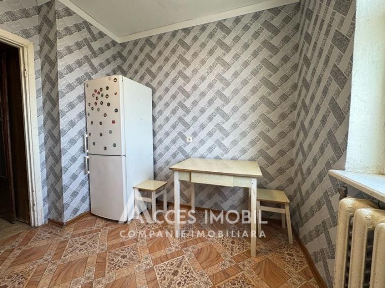 Dobrogea, str. Luceafărul, 2 camere. Seria 143! De mijloc!: 7