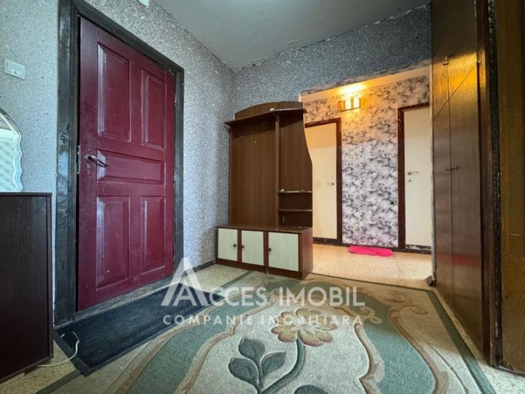 Dobrogea, str. Luceafărul, 2 camere. Seria 143! De mijloc!: 9