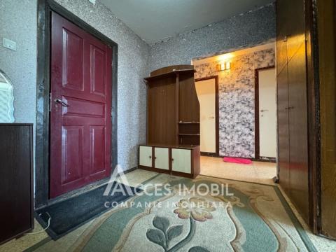 Dobrogea, str. Luceafărul, 2 camere. Seria 143! De mijloc!: 9