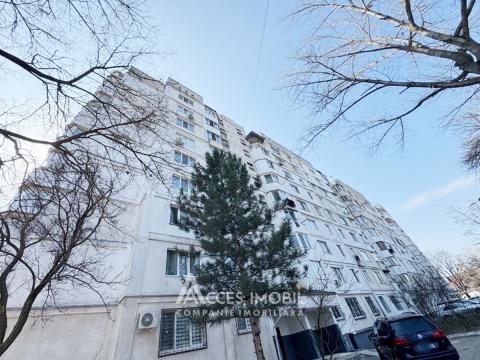 Botanica, str. Grenoble, 2 camere. De mijloc!: 16