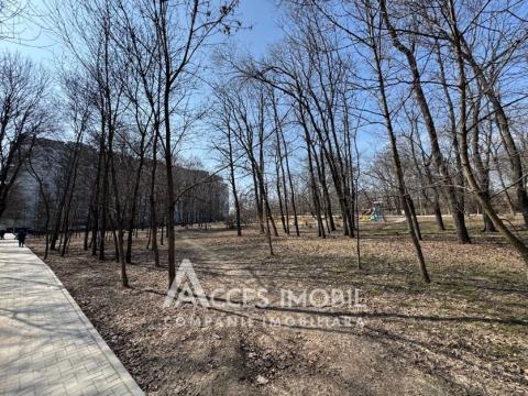 Botanica, str. Grenoble, 2 camere. De mijloc!: 17