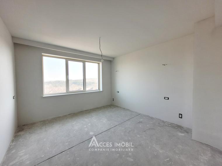 3-х этажный Дуплекс! Сочитень,  ул. Индепенденцей, 275м2 + 4 соток! Белый вариант!: 1