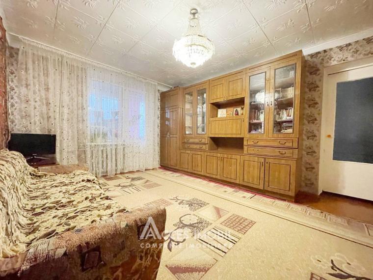 Ботаника, ул. Костюжень, 3 комнаты! Середина дома!: 0