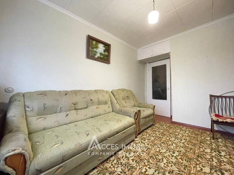 Ботаника, ул. Костюжень, 3 комнаты! Середина дома!: 3