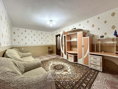 Rent! Stăuceni, Livezilor Street, 2 rooms + living room. Authonomus!: 2